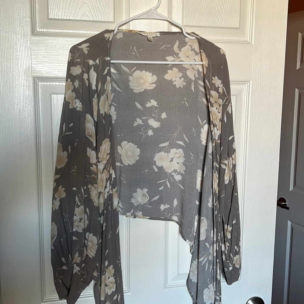 Gray floral lightweight cardigan